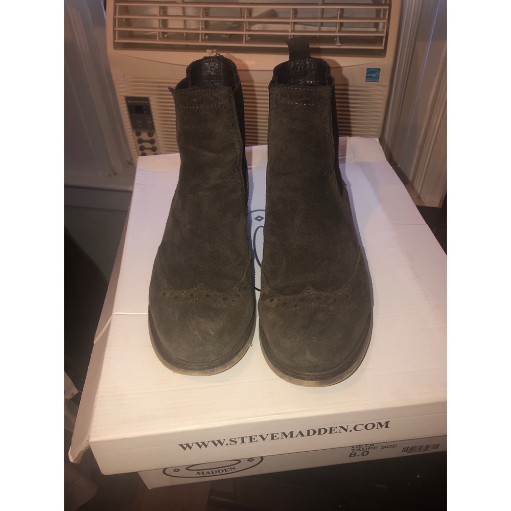 Steve Madden boots
